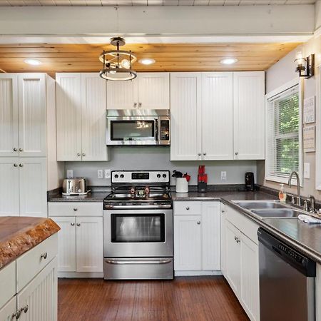 Southern Oak At Chalet Village - 5 Minutes From Gatlinburg And National Park מראה חיצוני תמונה