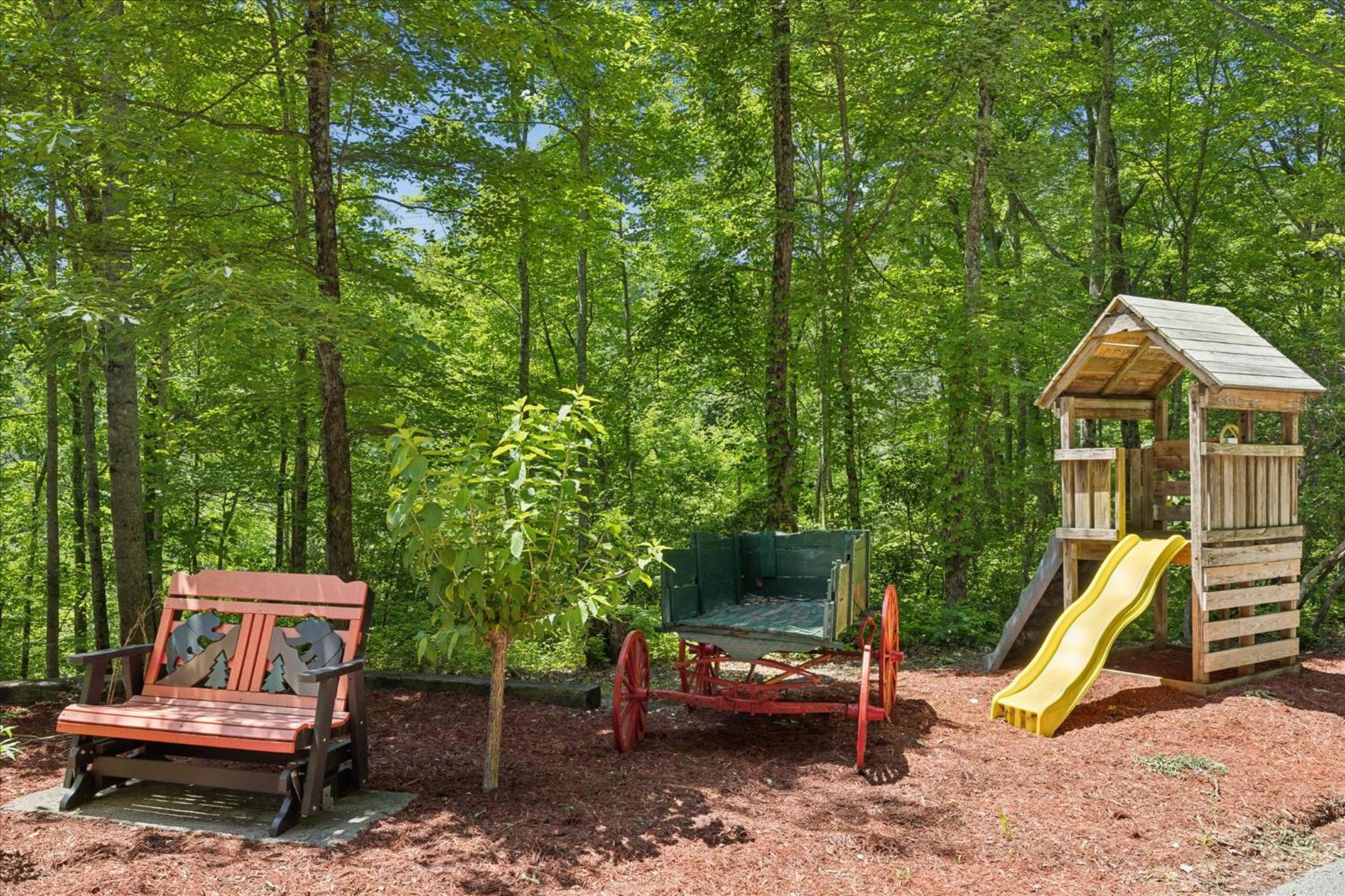 Southern Oak At Chalet Village - 5 Minutes From Gatlinburg And National Park מראה חיצוני תמונה